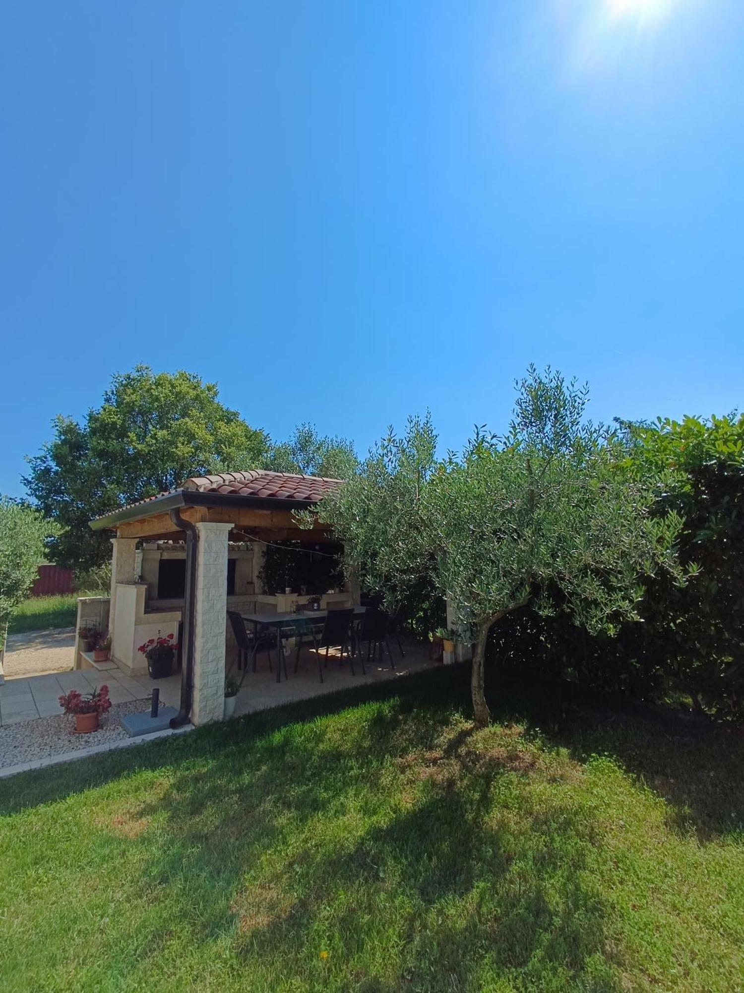 Apartman Ika Умаг Экстерьер фото